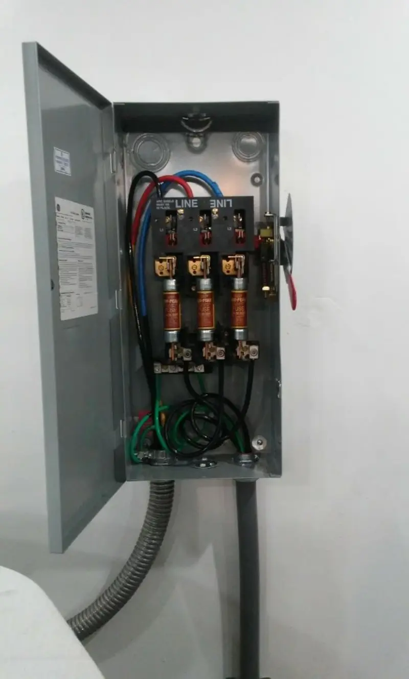Three-phase disconnect switch installed for Electrical Wiring & Rewiring in Manheim
